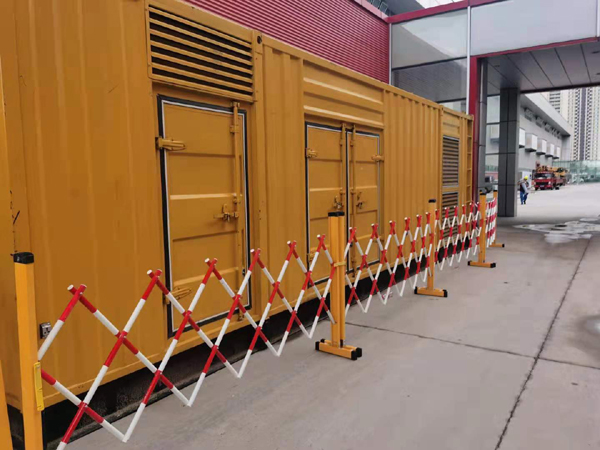 鹤峰租赁发电机发电机油箱使用后要定期清除油箱底部沉淀的杂质