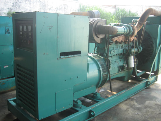 鹤峰出租发电机-发电机组购买指南都有哪些
