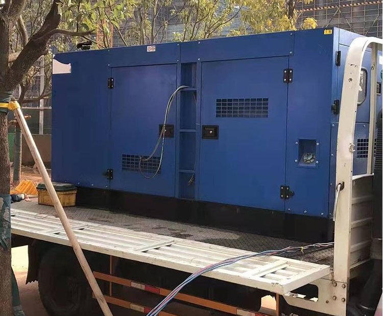 鹤峰柴油发电机组空气滤清器多久更换一次？