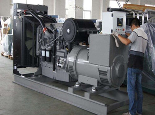 鹤峰柴油发电机空气滤清器堵塞会对发电机组产生哪些影响？