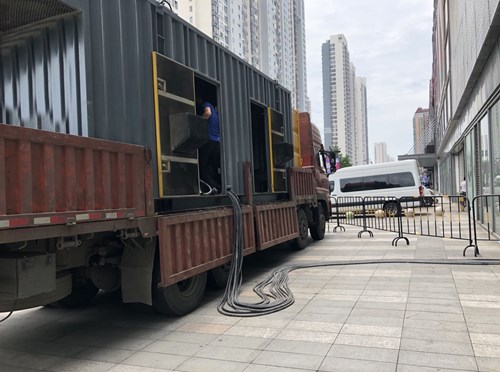 鹤峰柴油发电机空气滤清器在不同季节的更换周期是否有差异？