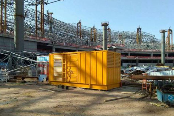 鹤峰发电机出租如何判断空气滤清器是否需要更换？