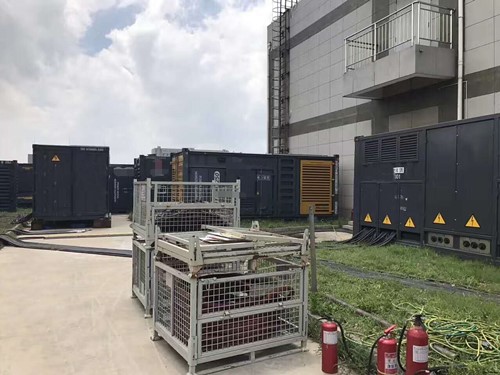 鹤峰除了定期检查，还有哪些方法可以及时发现接触式转速表探头的磨损？