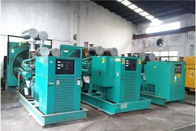 鹤峰如何判断汽油发电机组电瓶的使用寿命？