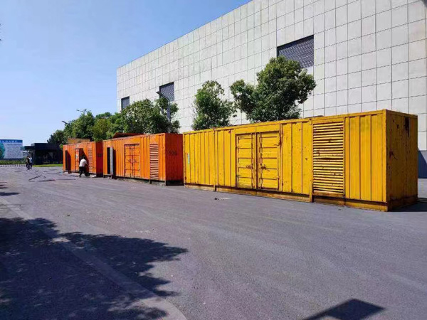 鹤峰环境温度变化对柴油发电机组的性能有哪些具体影响？